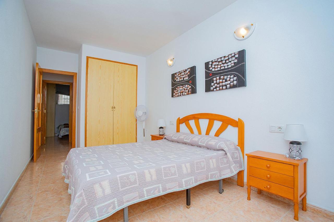 096 Pleasant Place Luis - Alicante Holiday Torrevieja Exterior photo